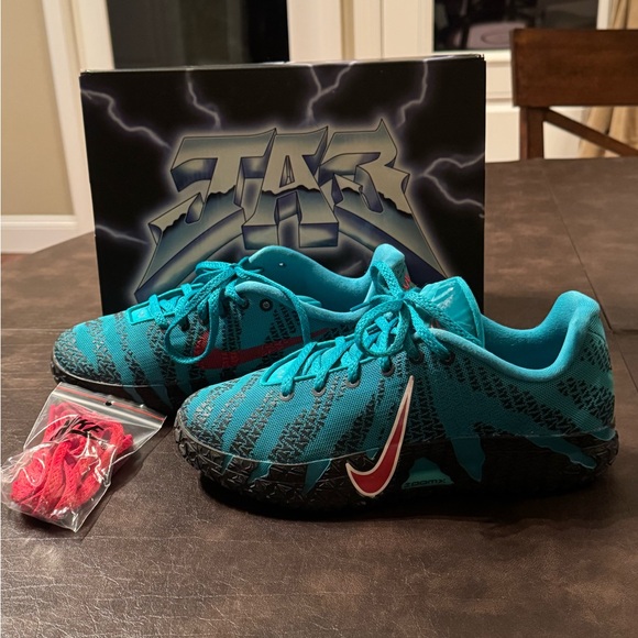 Nike Boys JA 3 Sneakers *NEW* - Picture 4 of 6